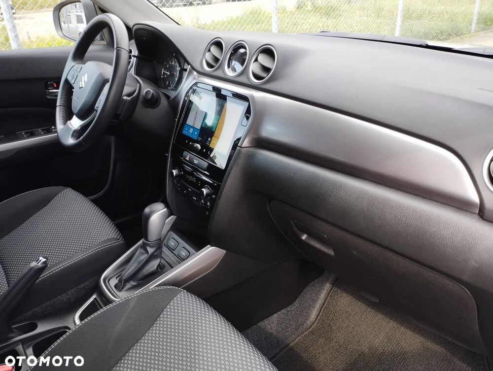 Suzuki Vitara 1.4 Boosterjet mHEV Premium Plus 2WD - 17