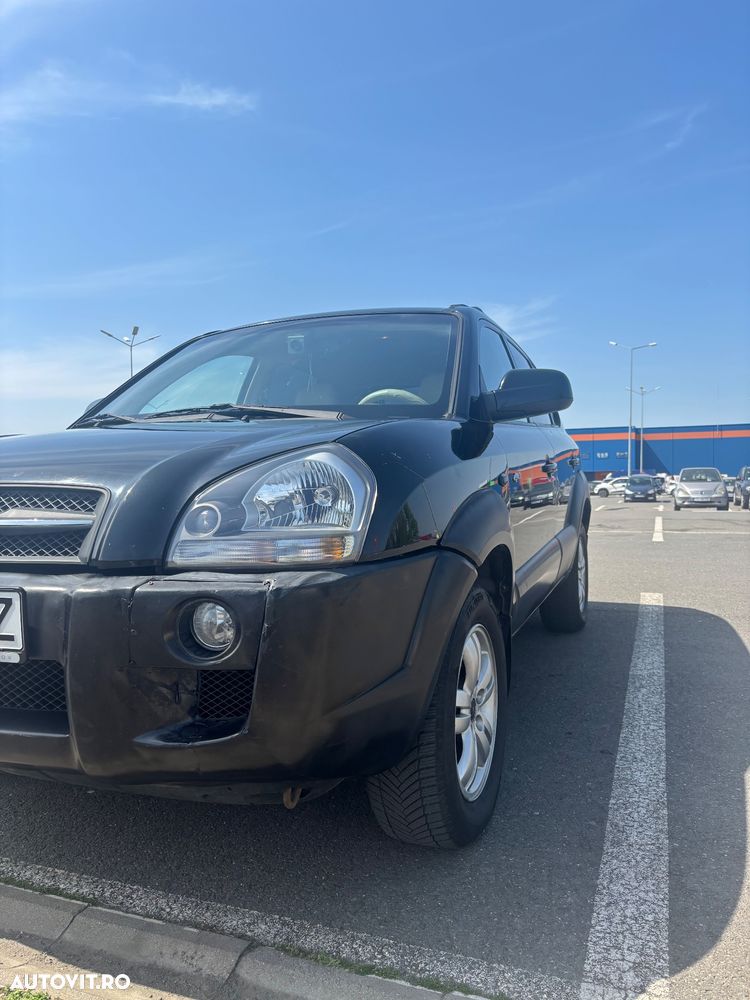 Hyundai Tucson 2.0 CRDI VGT 4WD - 2