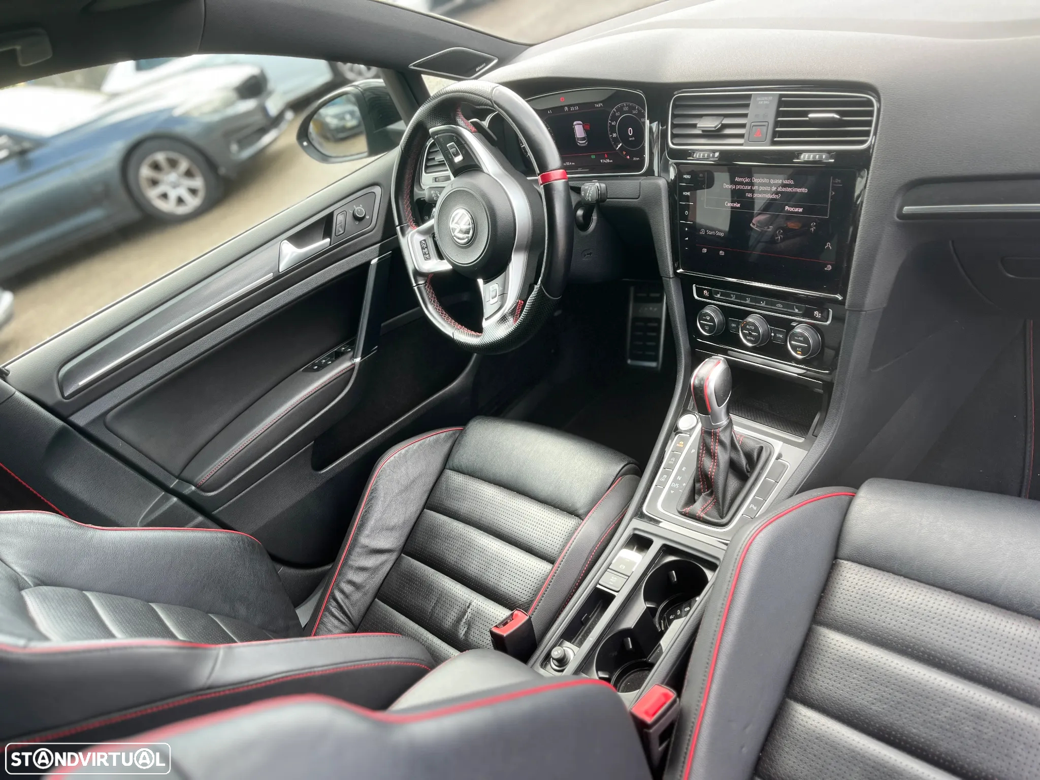 VW Golf 2.0 TSI GTi TCR DSG - 14