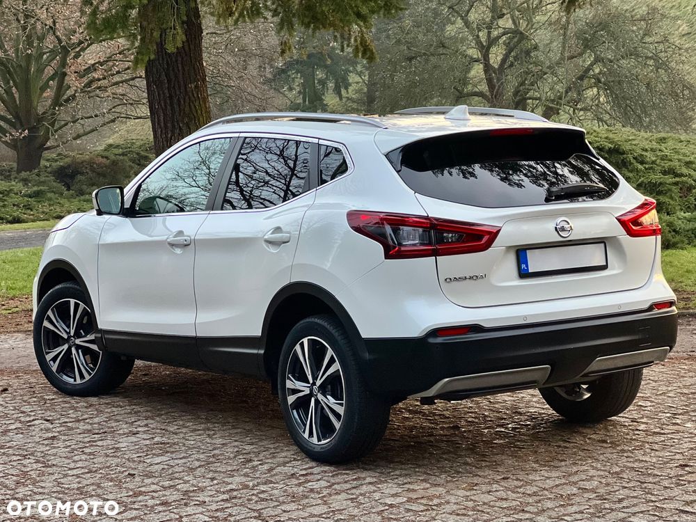 Nissan Qashqai 1.3 DIG-T N-CONNECTA - 4