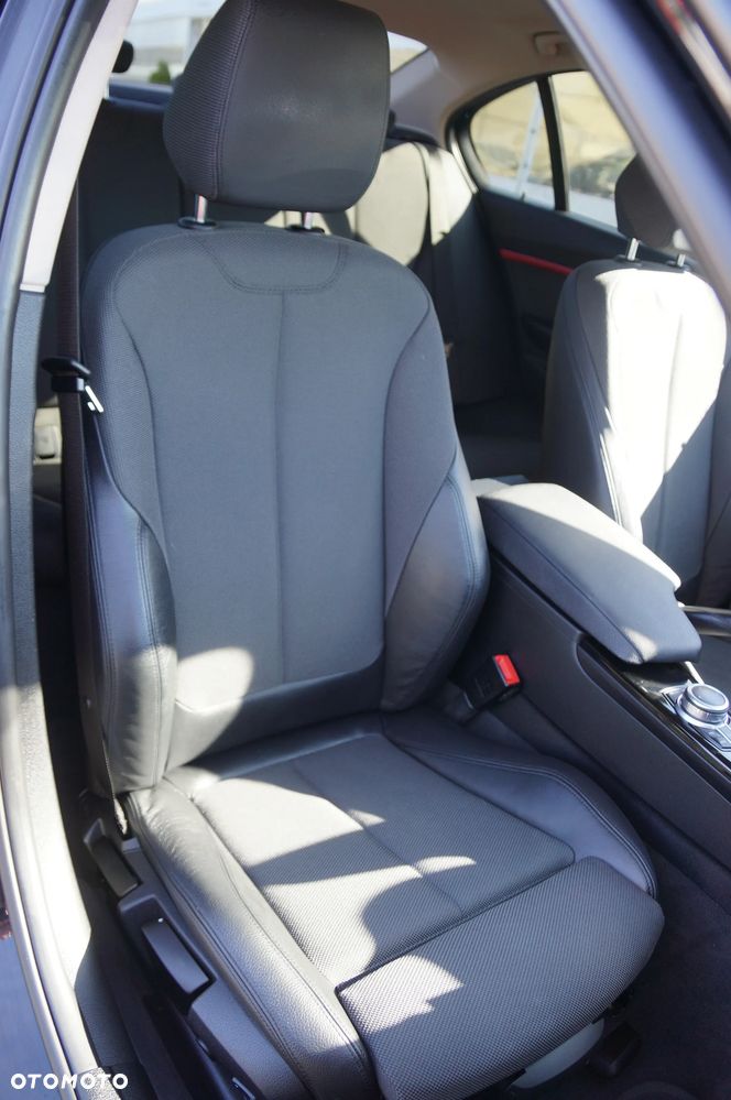 BMW Seria 3 - 32