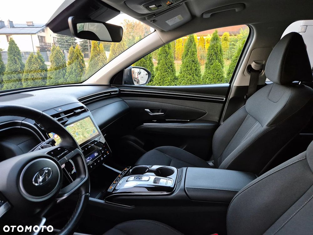 Hyundai Tucson 1.6 T-GDi 48V-Hybrid 2WD DCT Trend - 17