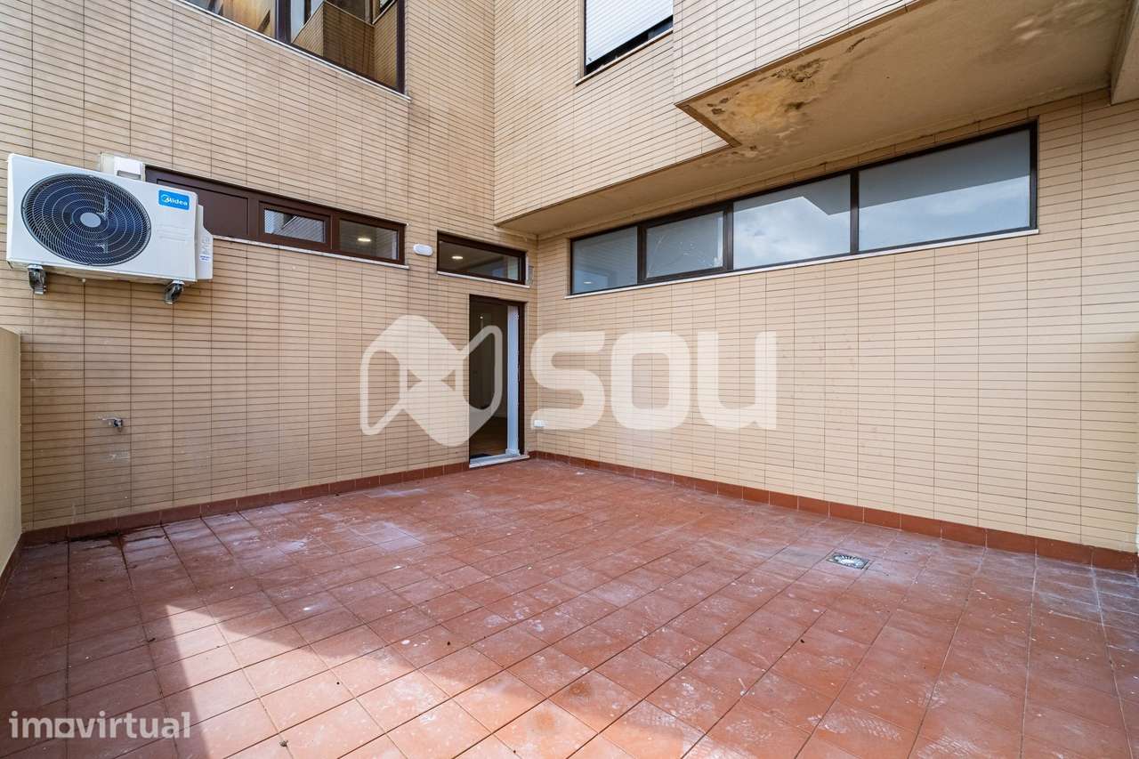 Apartamento T2 com terraço - Grande imagem: 3/18