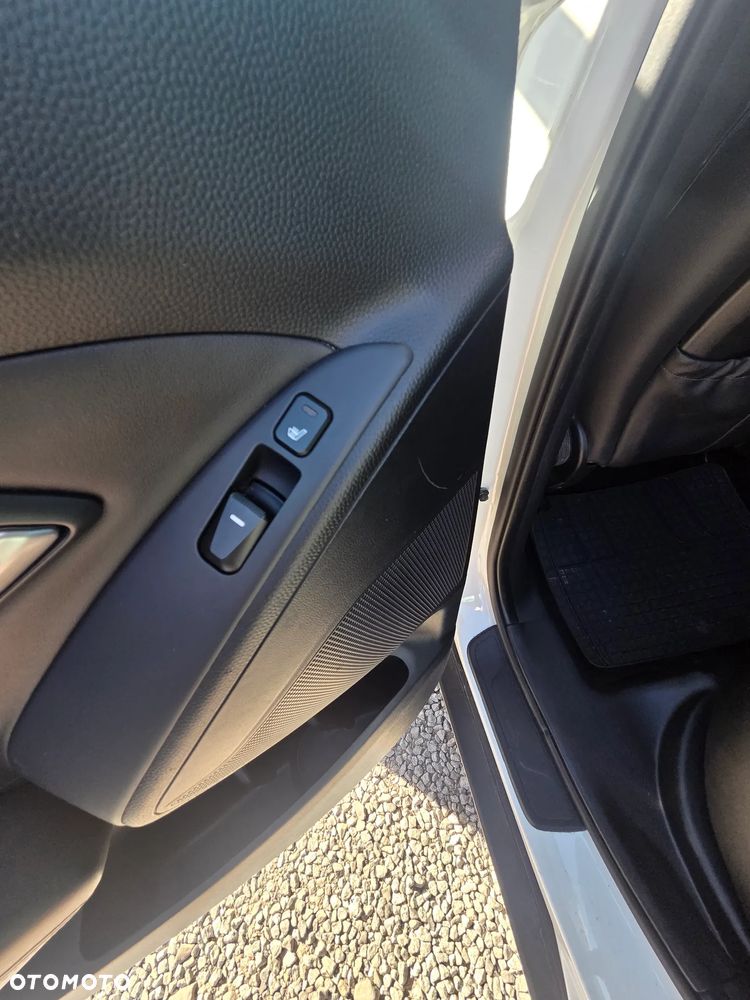 Hyundai ix35 2.0 CRDi Premium 4WD - 6