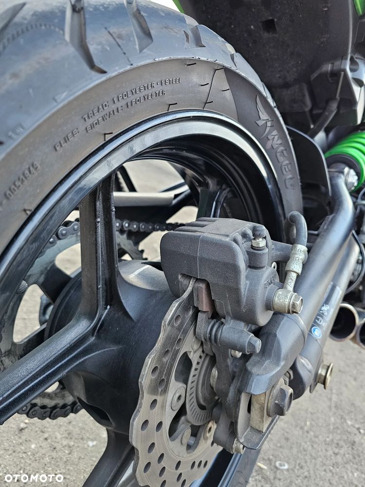 Kawasaki ER - 4