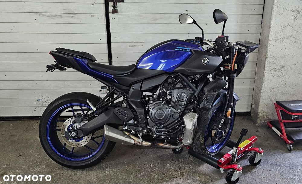 Yamaha MT - 2