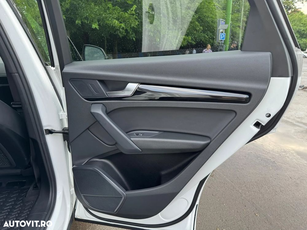 Audi Q5 40 TFSI quattro S tronic MHEV - 12