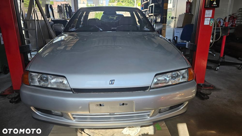 Nissan Skyline - 2