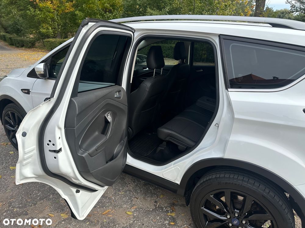 Ford Kuga 2.0 TDCi AWD Edition - 26