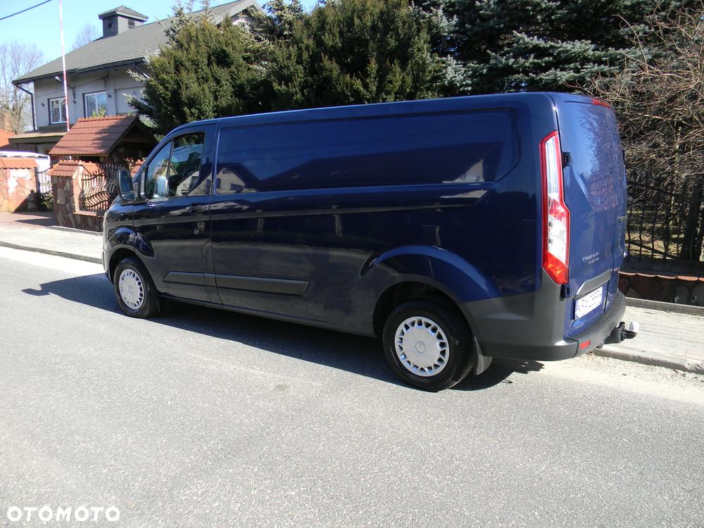 Ford Transit Custom - 8