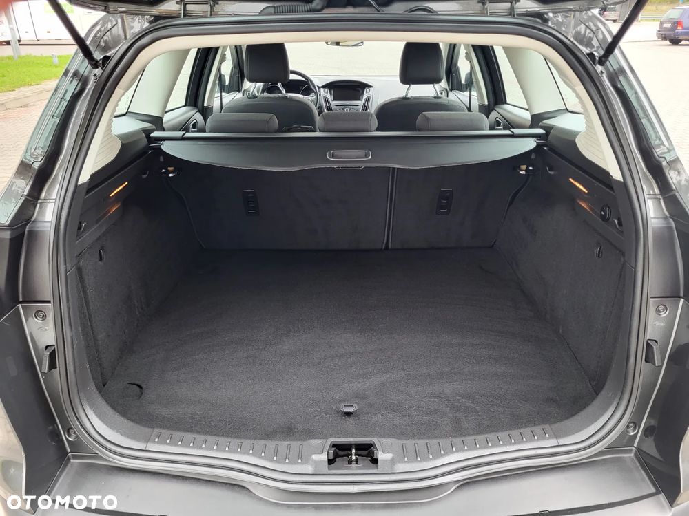 Ford Focus Turnier 1.5 EcoBoost Start-Stopp-System Titanium - 36