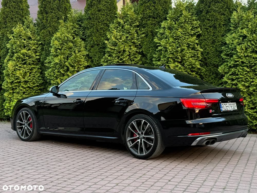 Audi S4 Limousine - 6