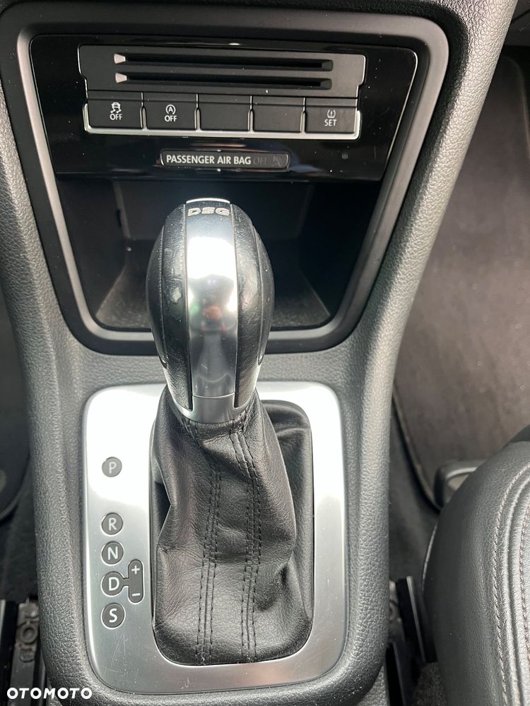 Volkswagen Sharan 2.0 TDI DSG BlueMotion Technology Comfortline - 19