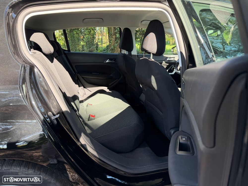 Peugeot 308 1.2 PureTech Allure EAT8 - 21