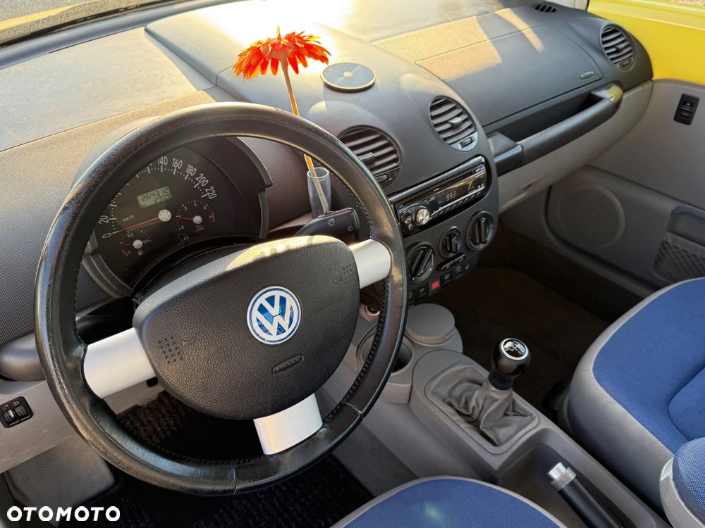 Volkswagen New Beetle ver-1-0-move - 21