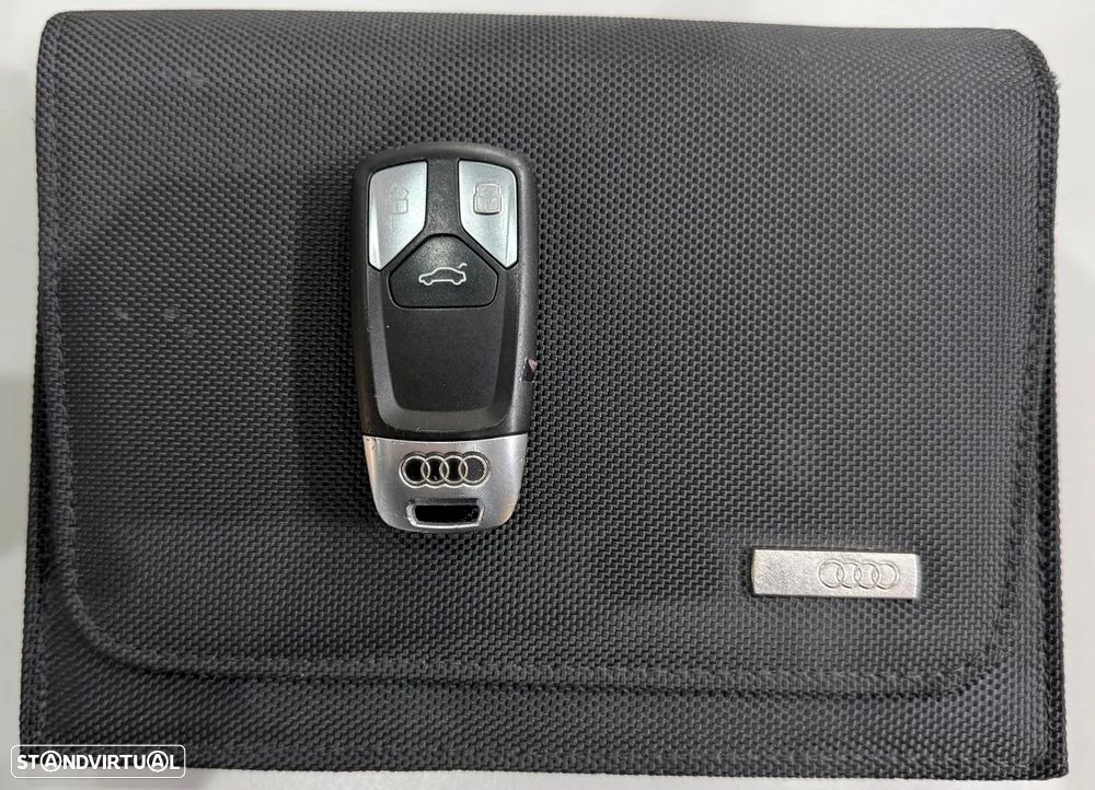 Audi A5 Cabrio 2.0 TDI S tronic - 31