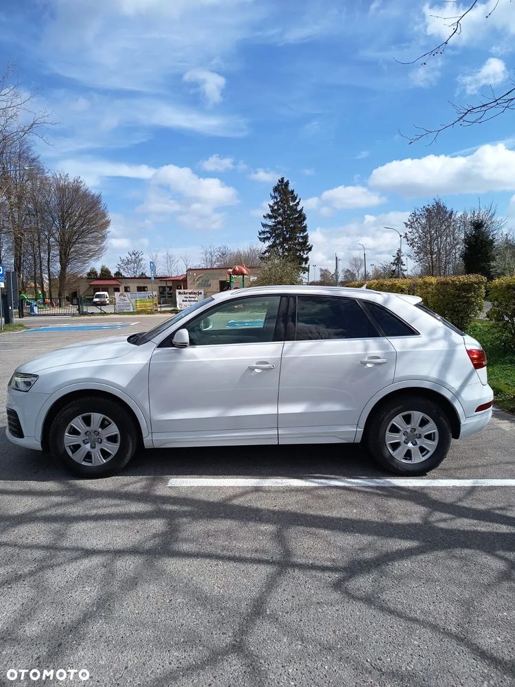 Audi Q3 1.4 TFSI Sport S tronic - 4