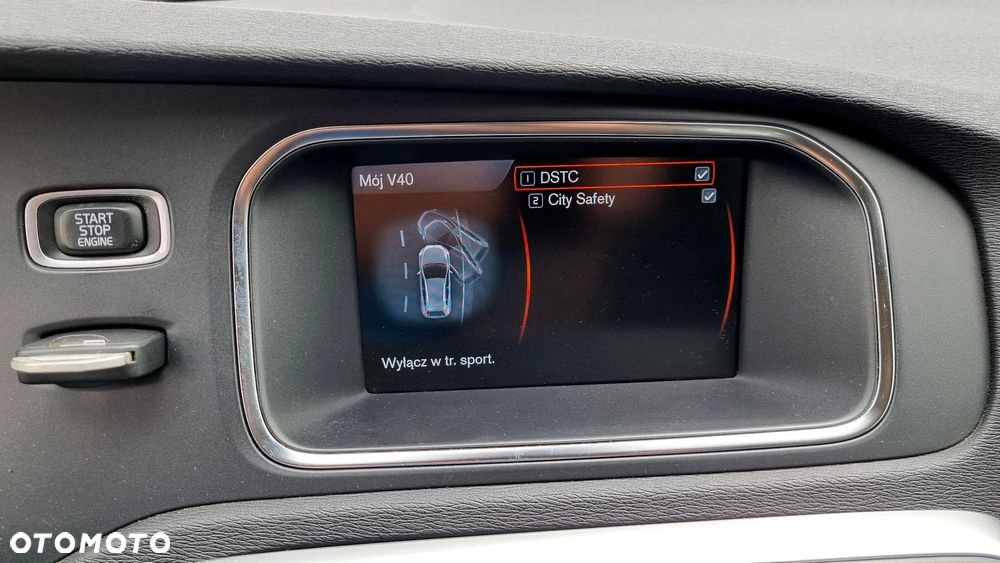 Volvo V40 Cross Country D3 Momentum - 33