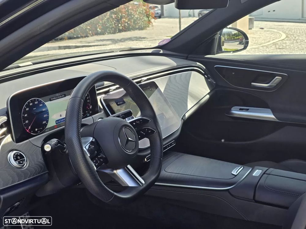 Mercedes-Benz E 300 - 22