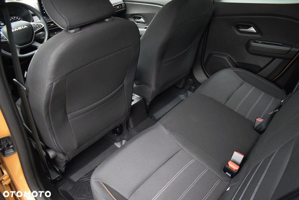 Dacia Sandero Stepway - 12