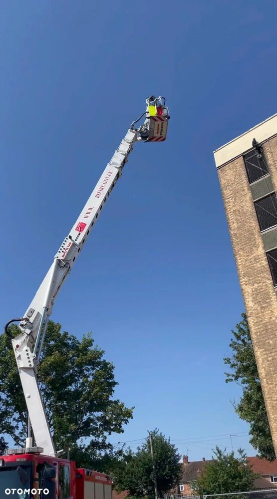 Scania P310 strażacki - 4