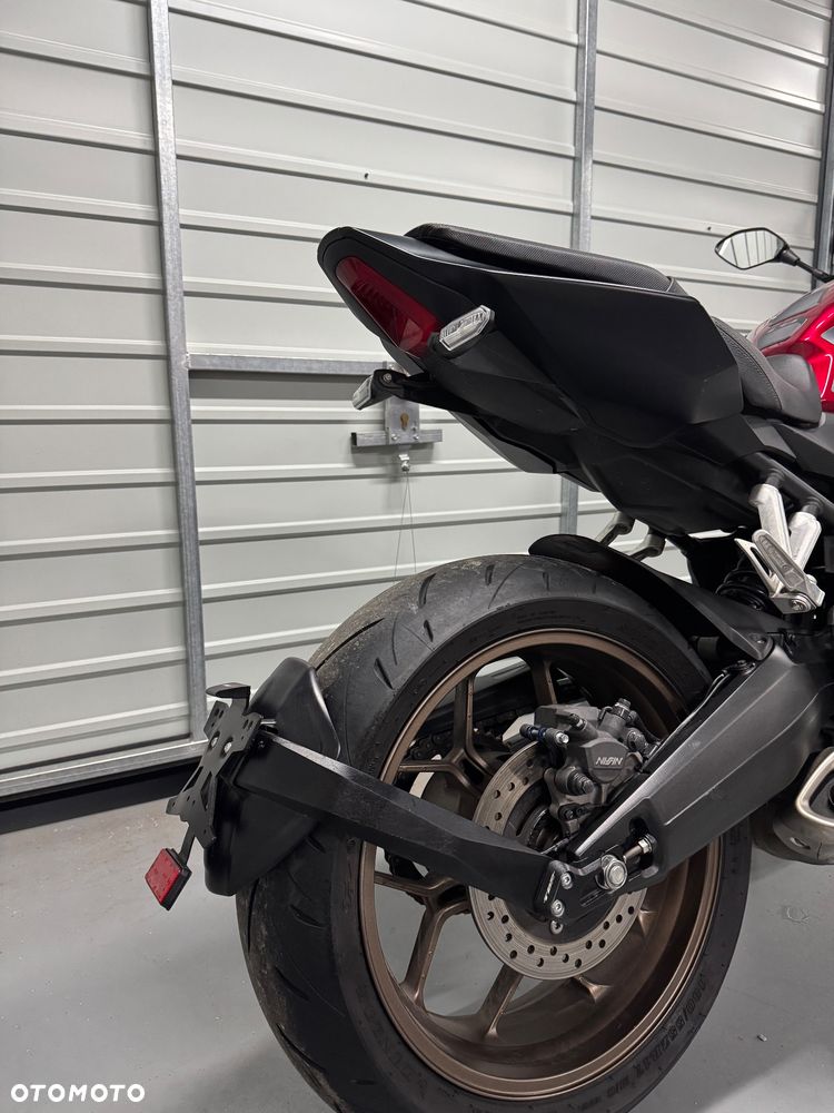 Honda CB - 18