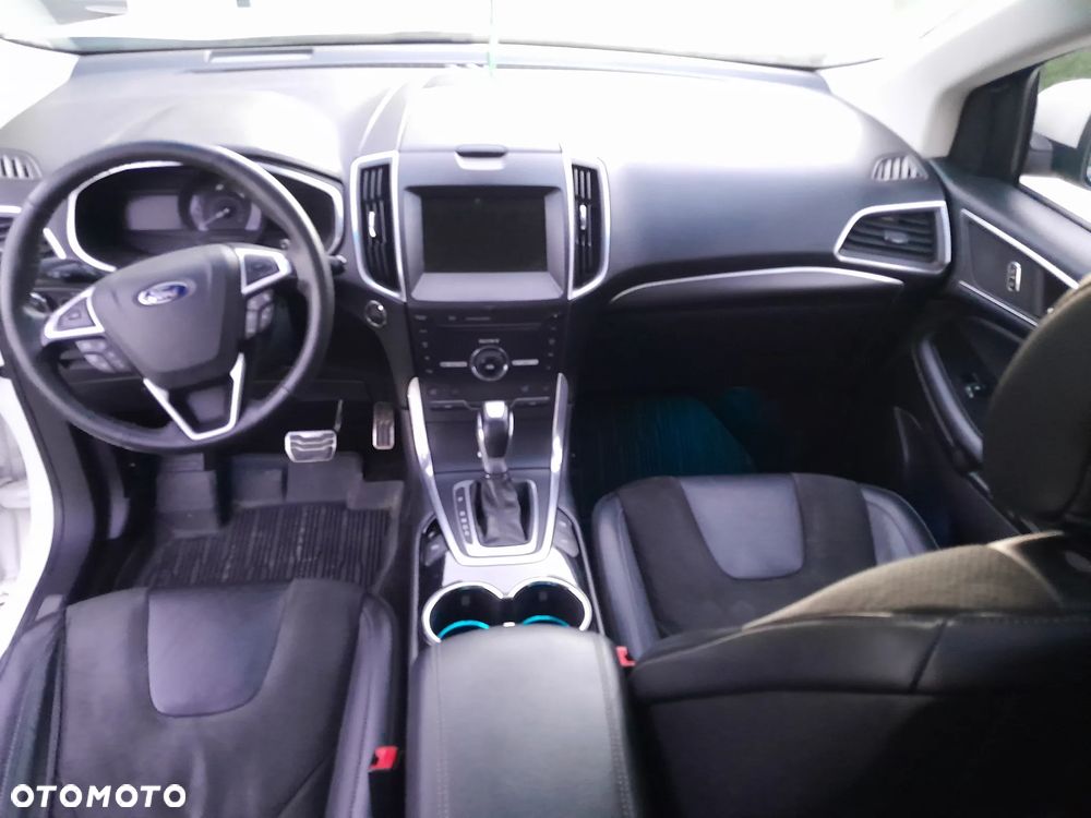 Ford Edge - 13