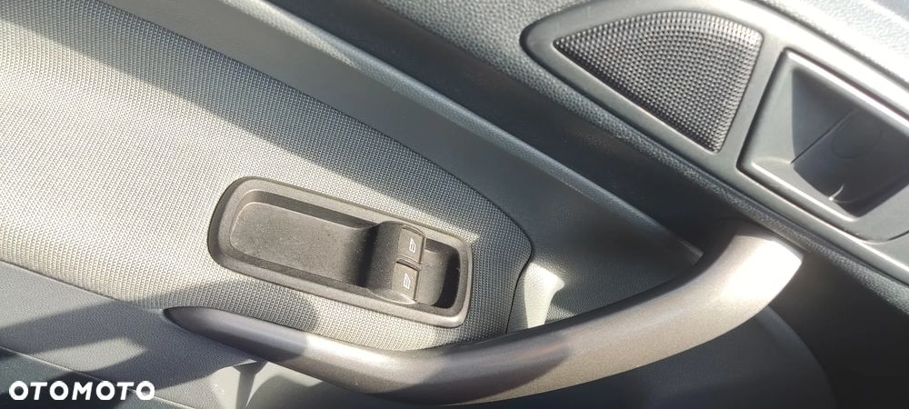 Ford Fiesta 1.25 Viva - 20