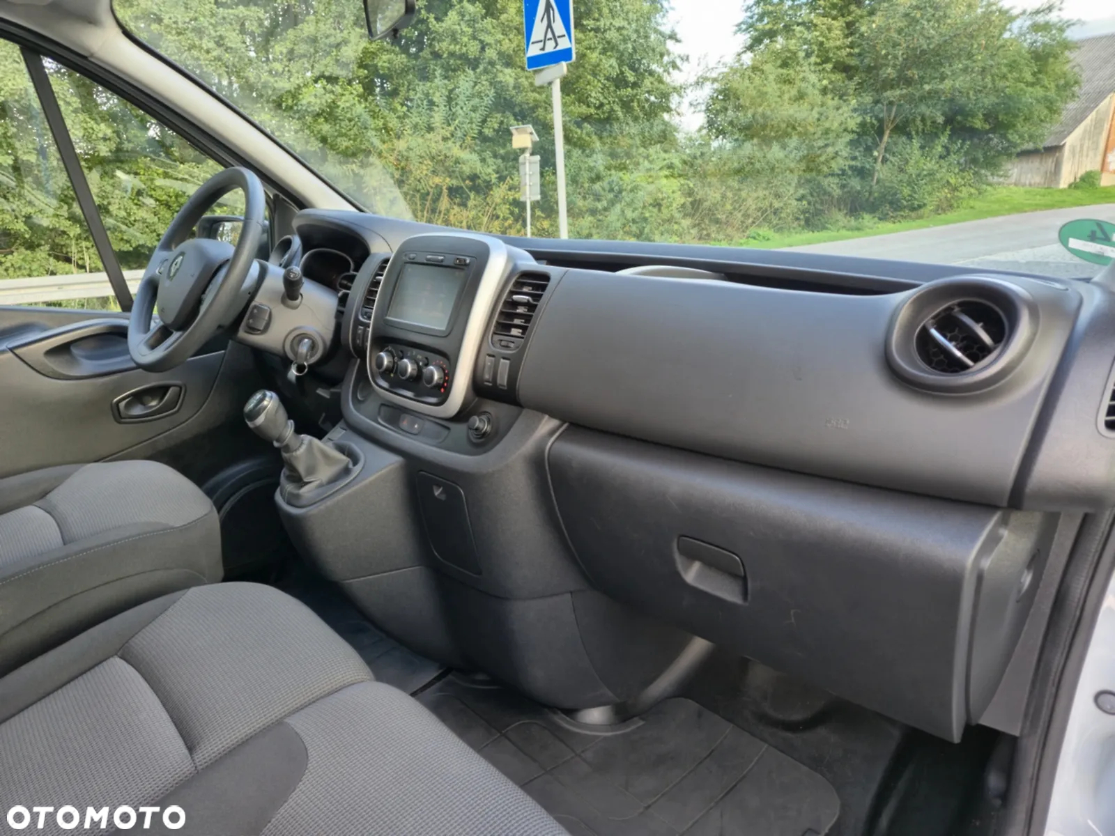 Renault Trafic ENERGY dCi 120 Grand Combi Life - 12