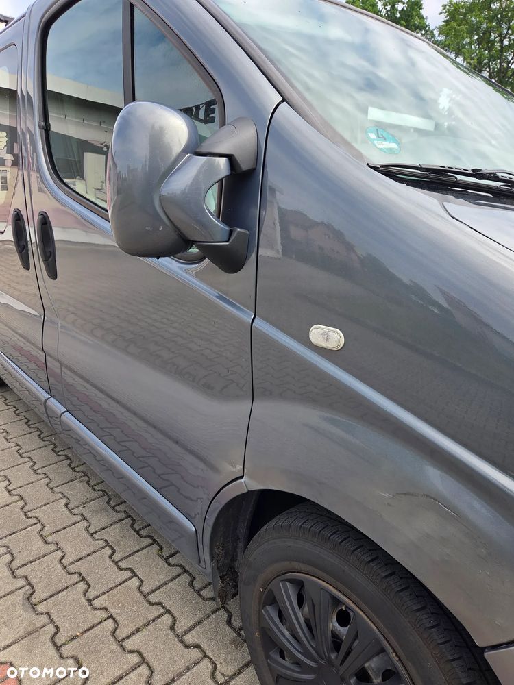 Renault Trafic - 2