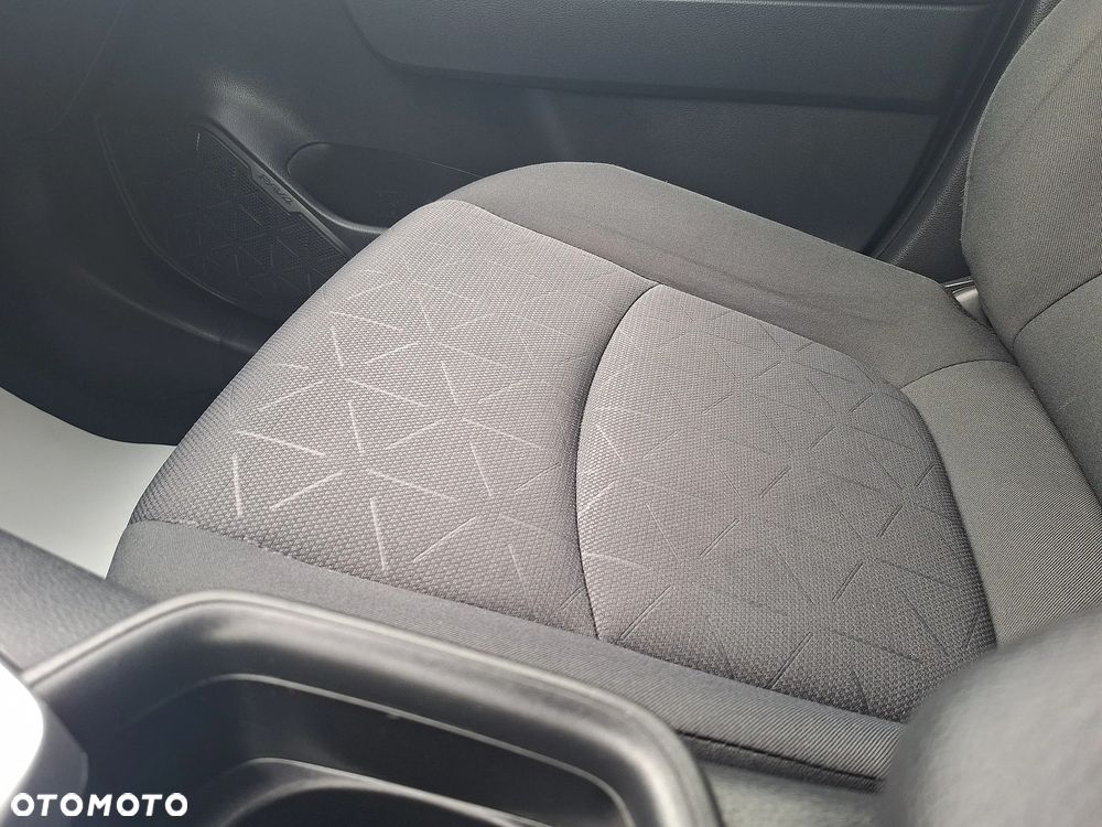 Toyota RAV4 - 27