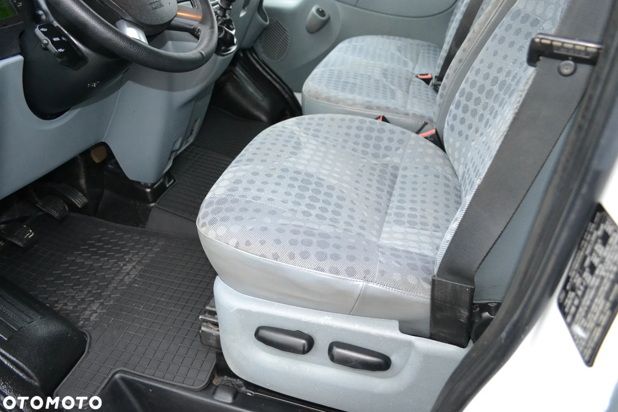 Ford Transit - 15