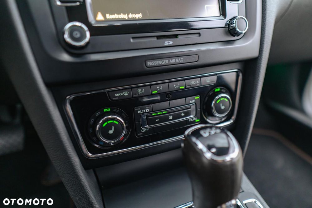 Skoda Superb 2.0 TDI L&K DSG - 24