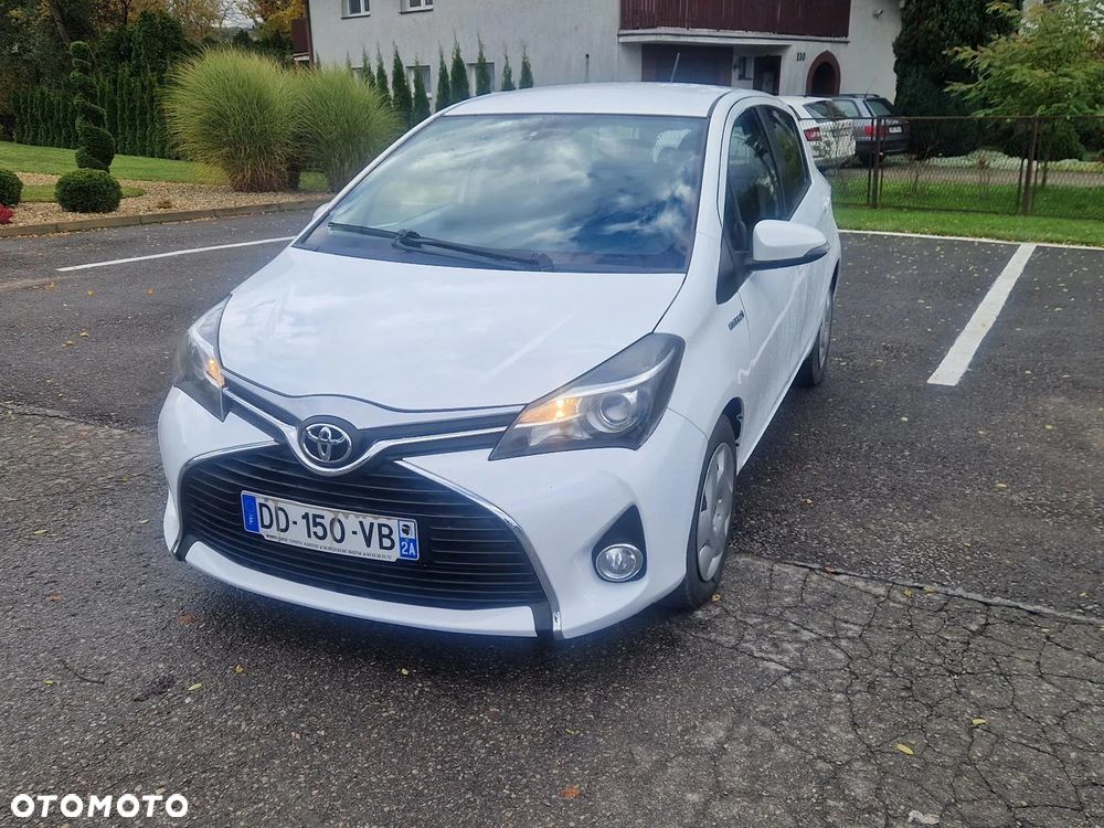 Toyota Yaris Hybrid 1.5 VVT-i - 1