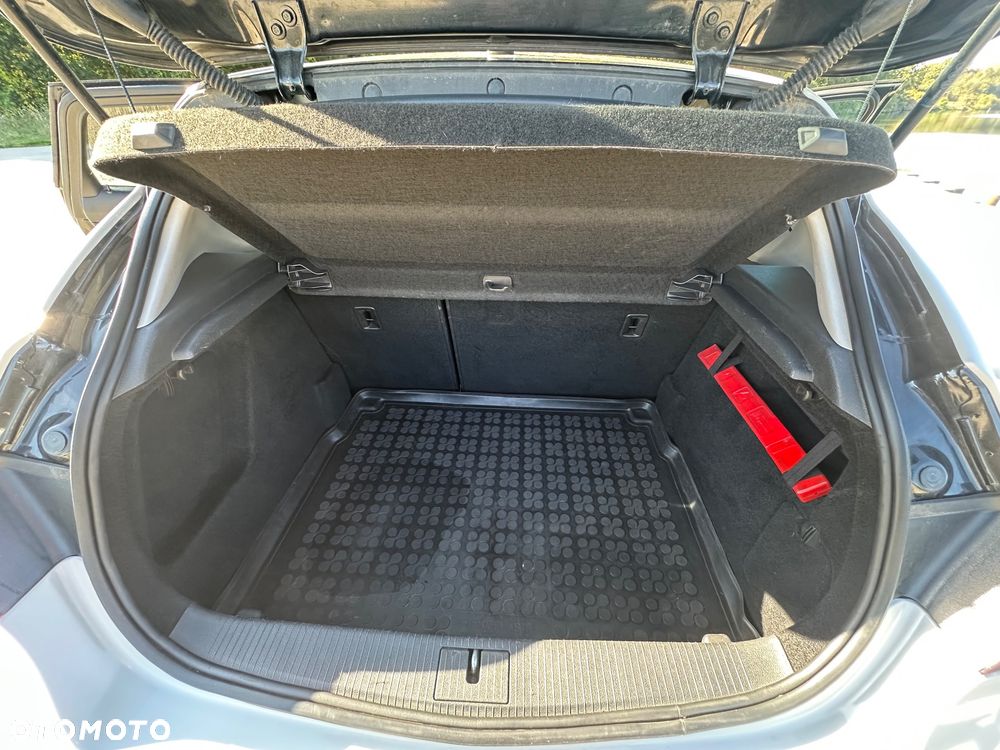 Opel Astra - 15