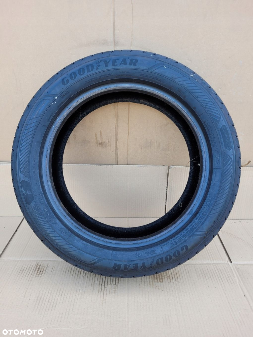Goodyear EfficientGrip Performance 195/55R16 87 V 2023ROK - 2
