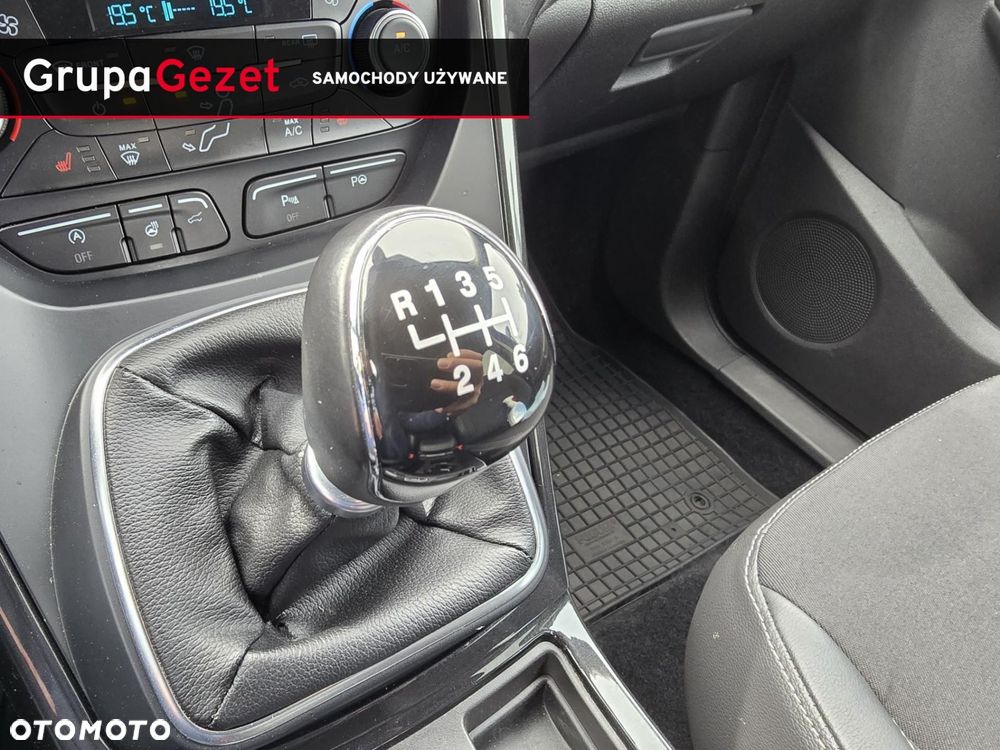 Ford Kuga - 26