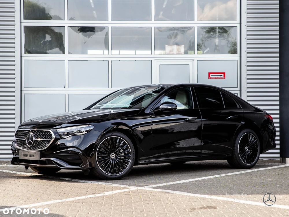 Mercedes-Benz Klasa E 220 d mHEV 4-Matic AMG 9G-Tronic - 2
