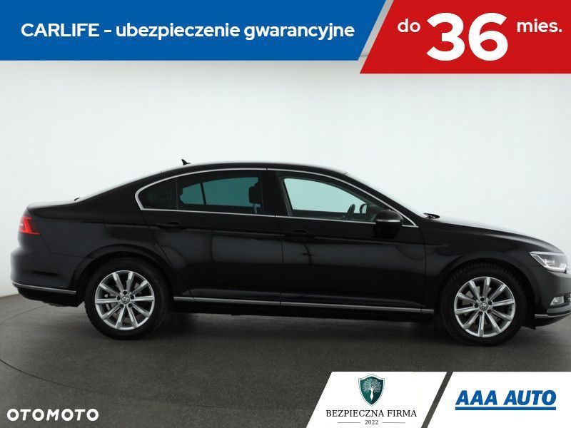 Volkswagen Passat - 7