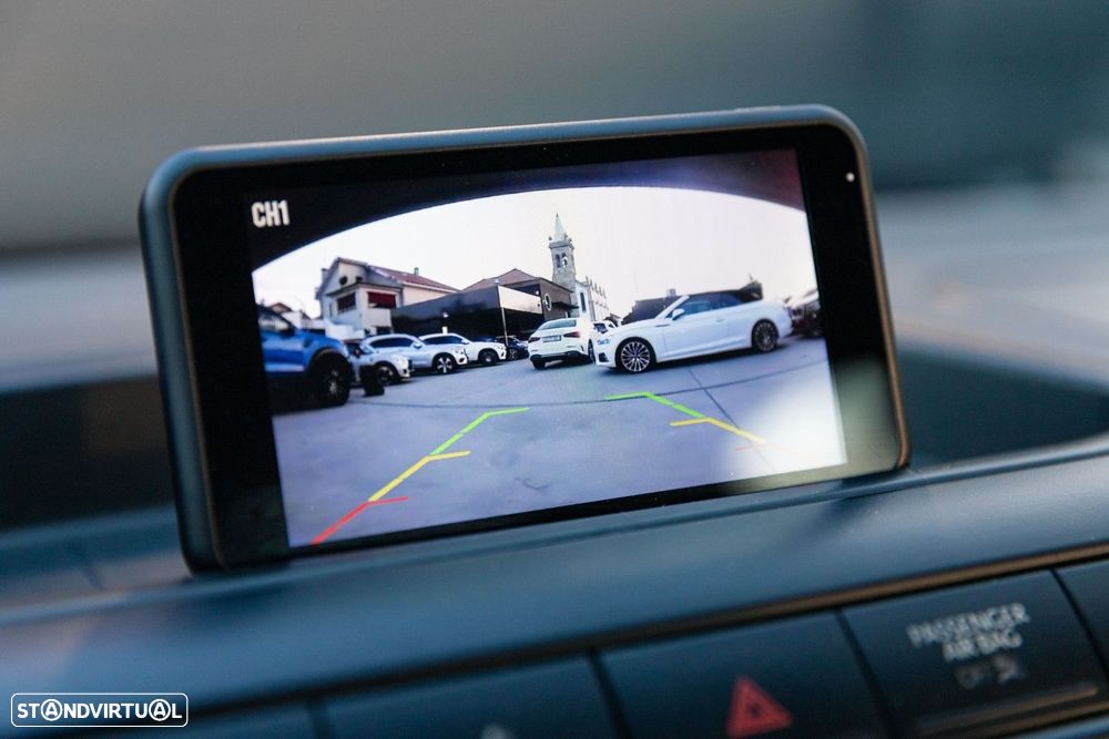 VW Amarok 2.0 TDi CD Trendline 4Motion - 36