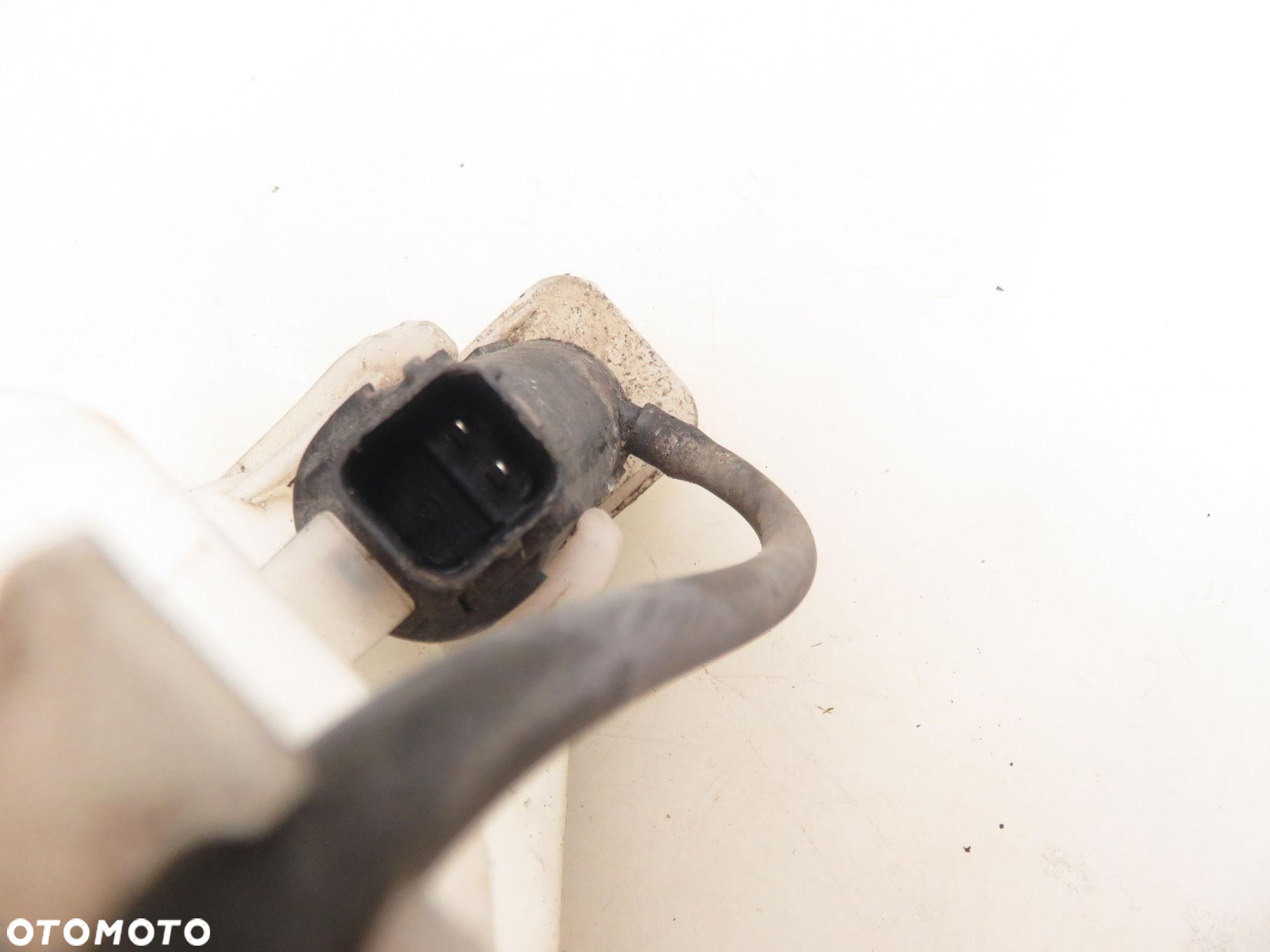 ZBIORNICZEK SPRYSKIWACZY HYUNDAI ix35 986102Y000 986102Z000 986102S000 - 7