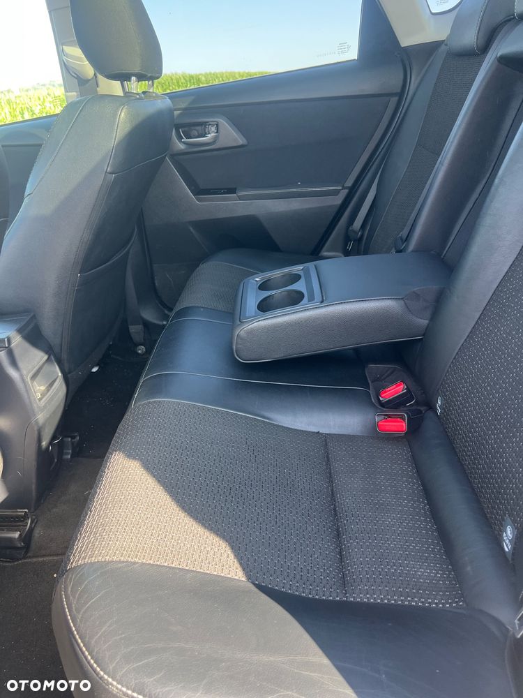 Toyota Auris - 16