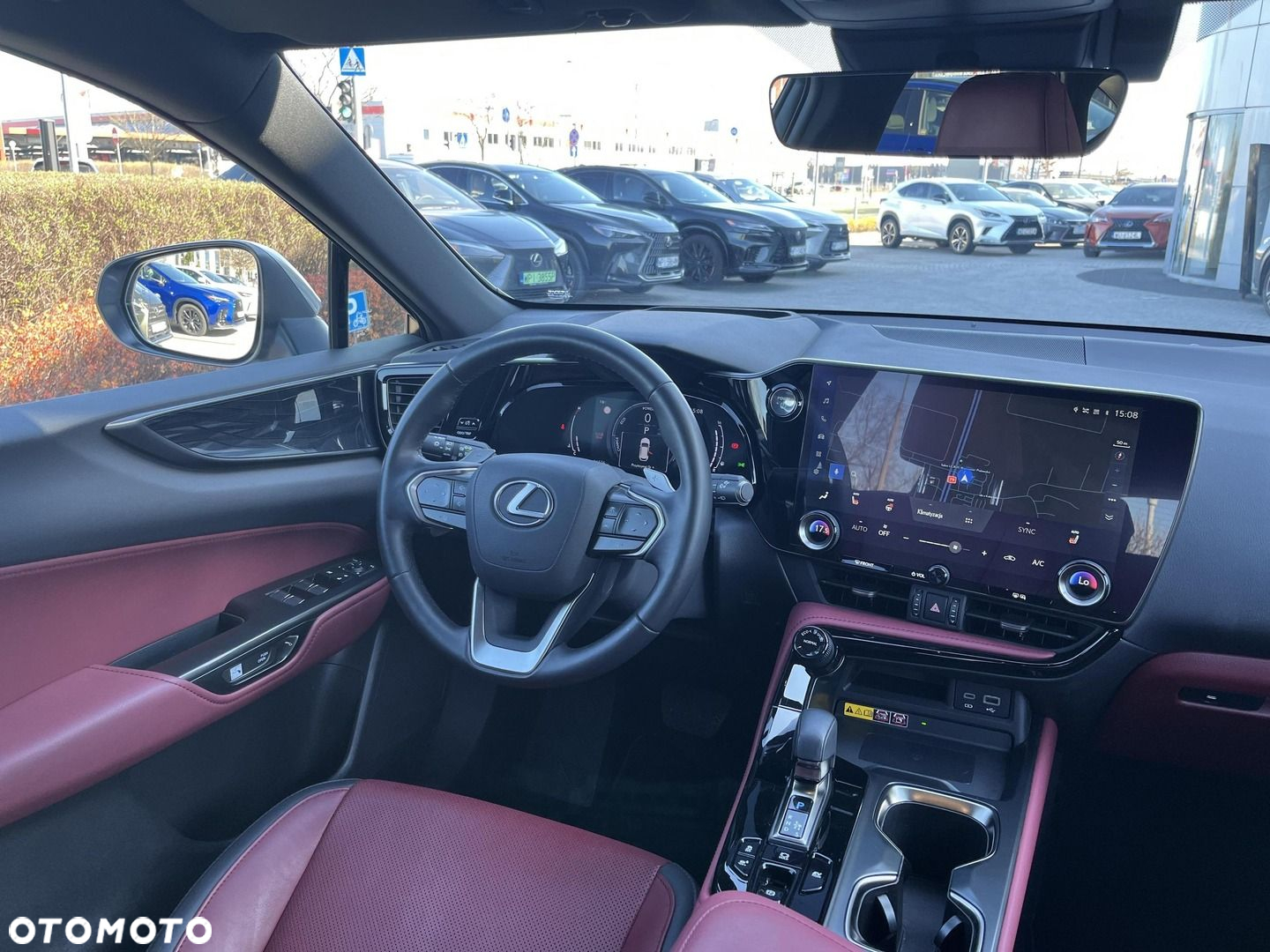 Lexus NX - 12