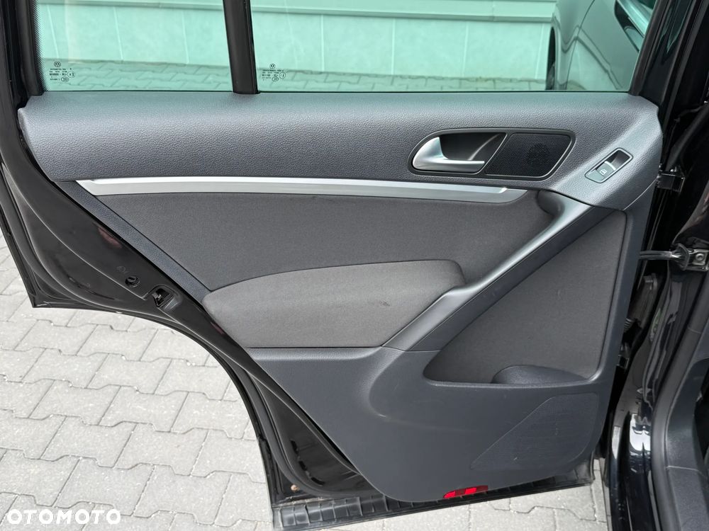 Volkswagen Tiguan - 25
