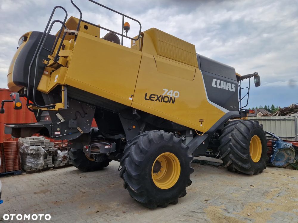 Claas Lexion 740 APS HYBRYID - 6