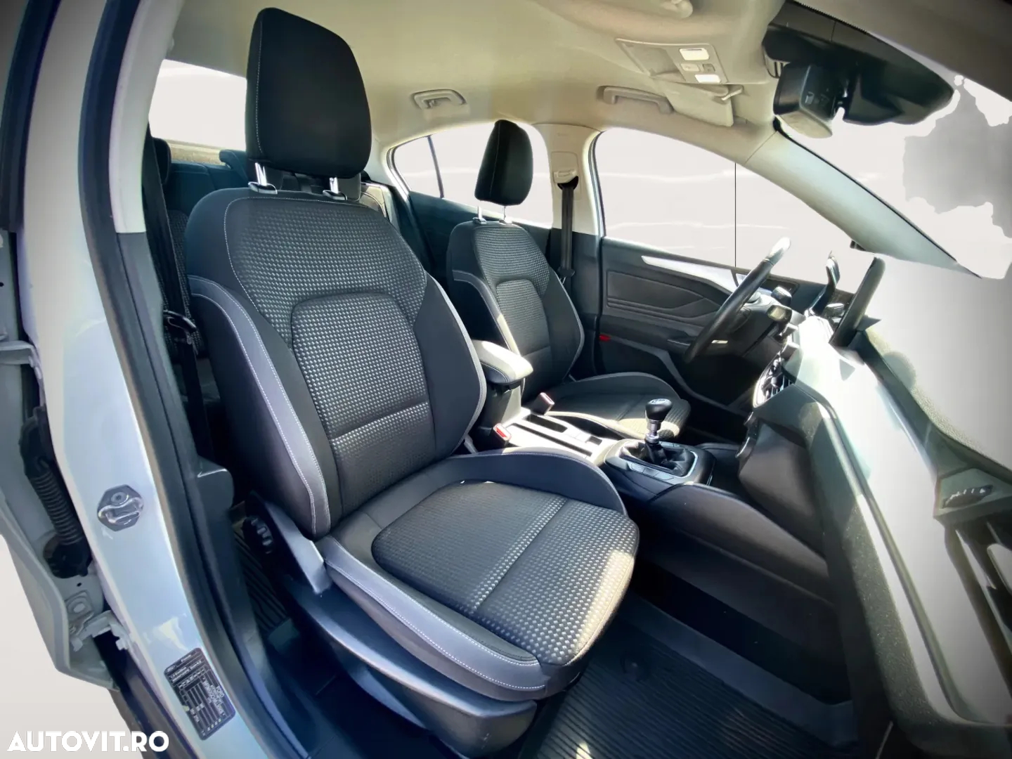 Ford Focus 1.5 EcoBlue Connected - 10