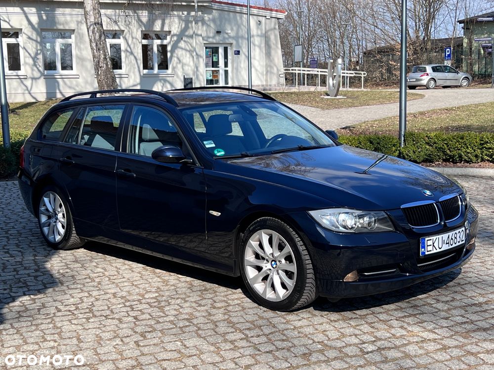 BMW Seria 3 318i Edition Sport - 2