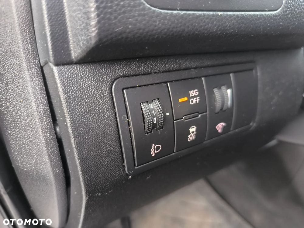 Kia Venga 1.4 CRDi M - 33