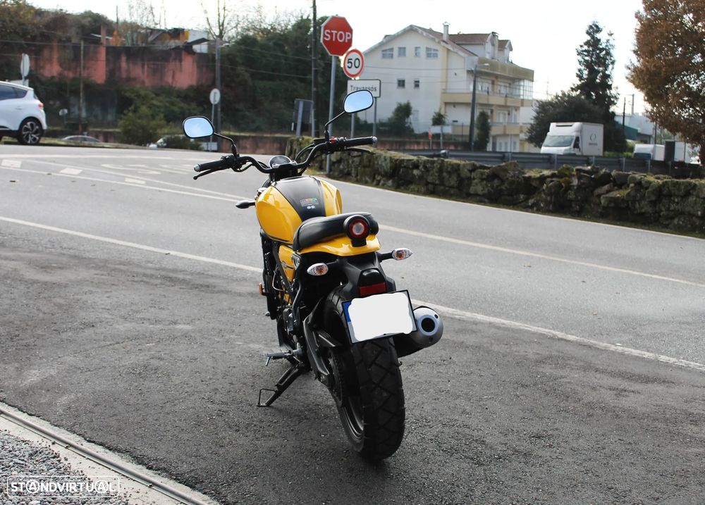 Yamaha XS R 125 - 18