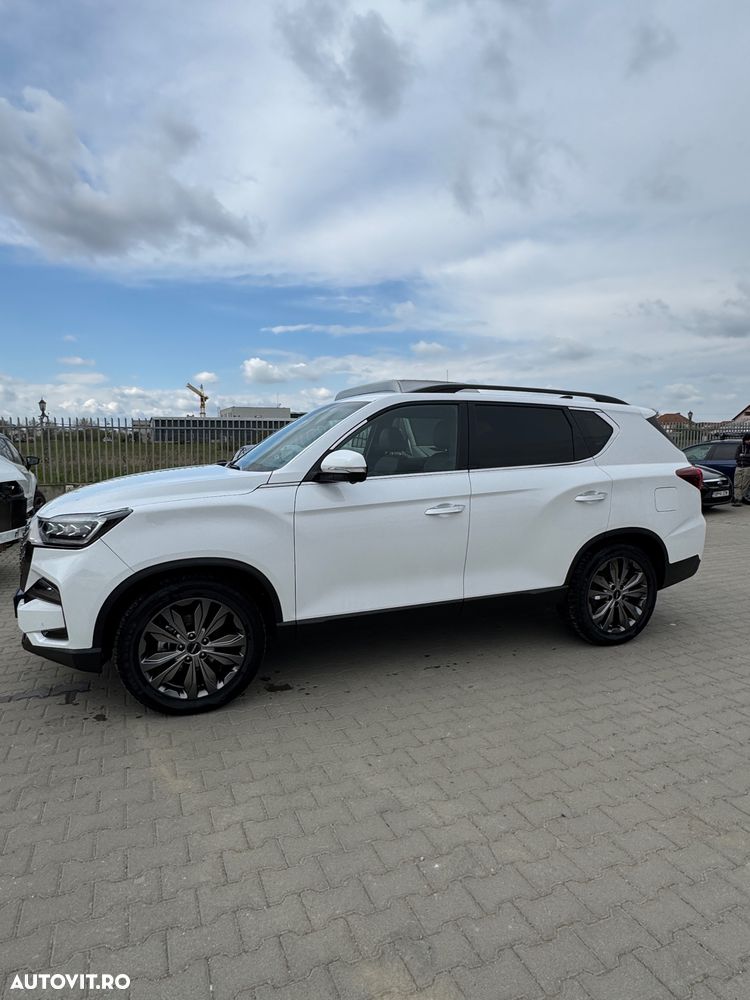 SsangYong REXTON G4 2.2 e-XDI 4WD Black Edition - 3